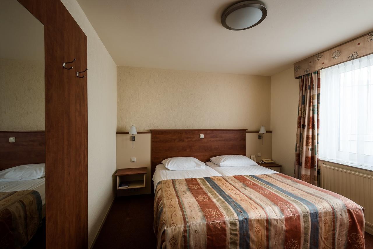 Hotel Berghoeve Эпен Экстерьер фото